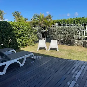Apartment Princess Mahault - Beachfront - - Luxury, Orient Bay